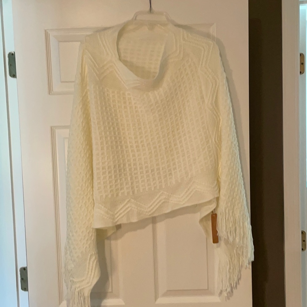 Cream poncho